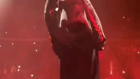 What is happening to Justin Bieber? He looks so out of 🤔it at this show
