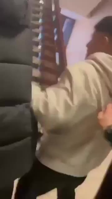 Arabs gang attack German child