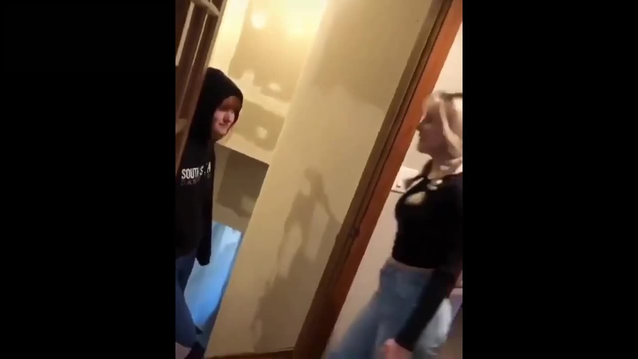 we are gonna prank our little sister