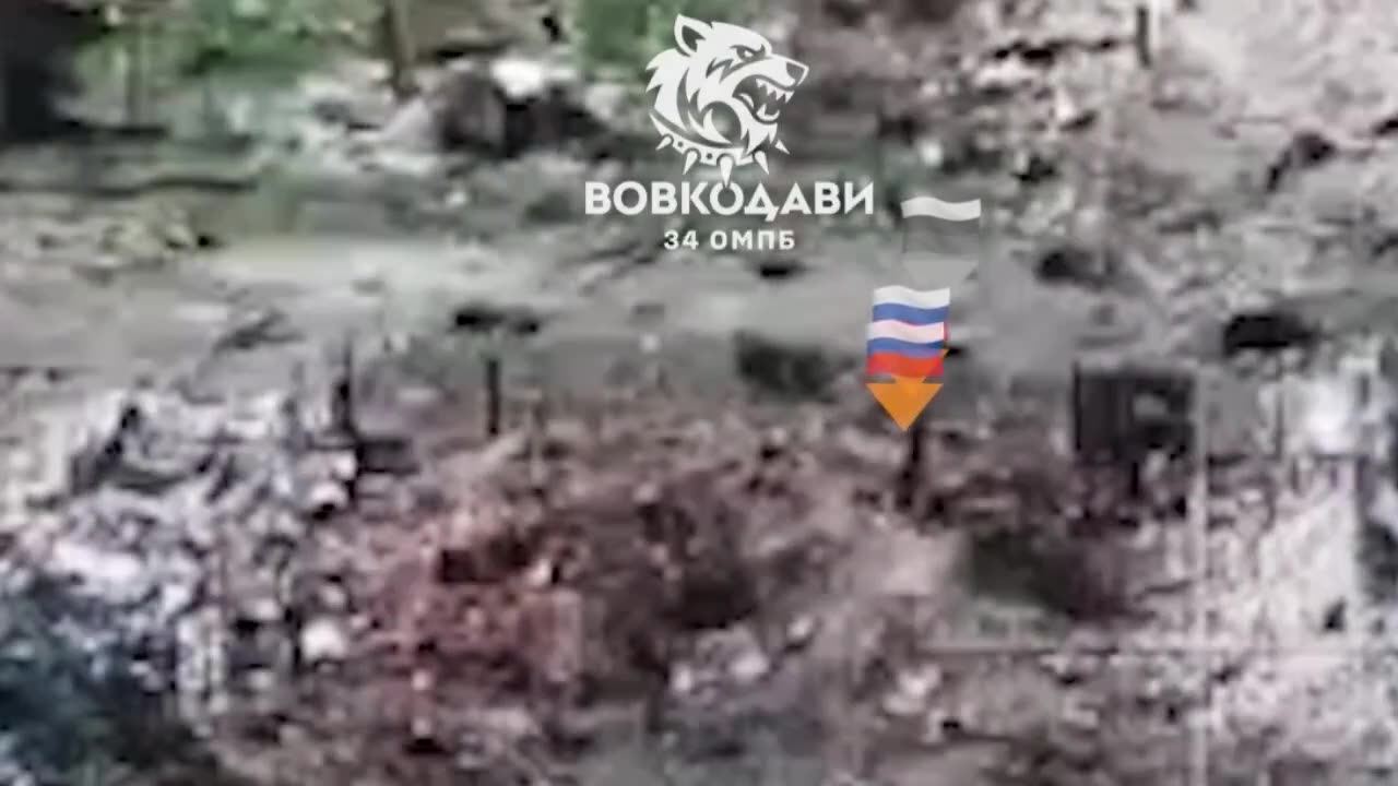 Outnumbered Ukrainians Hold Their Ground During Intense Firefight From Meters Away