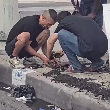 Homeless seize LA power