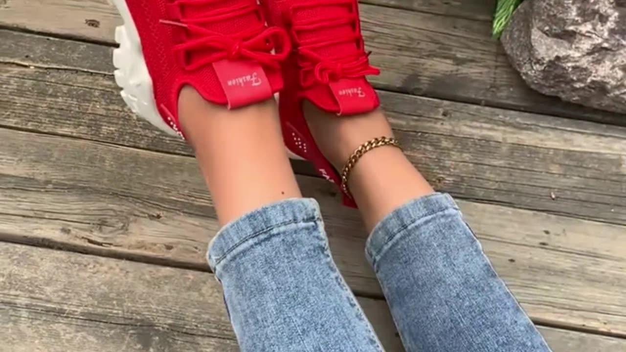 Women's Lightweight Breathable Sneakers