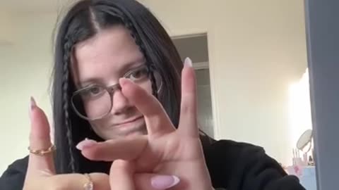 Viral: Did i confuse you? #shorts #magic #shortvideos #viralvideo #viral #trendi
