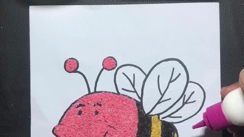 Turning Coconut Waste into a Buzzing Bee! #asmr #sandart #art #drawing #ytshorts #coloring #shorts