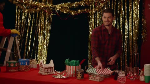 A Christmas Village _ Trailer _ Nicely Entertainment(720P_HD)
