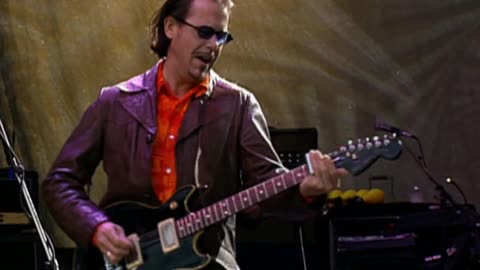 Elegantly Wasted - INXS (live)