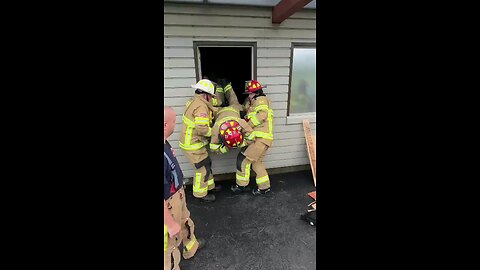 Lifting and moving victims out windows w/tools