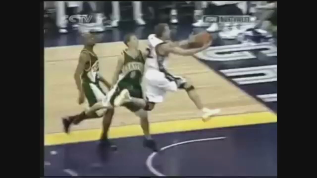 Jason Williams 6 Pts 10 Assists Vs. Sonics, 2004-05.