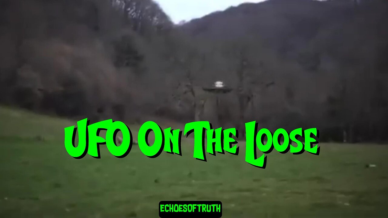 UFO Zips Out Of Sight At Incredible Speed - Moving At The Speed Of Light!