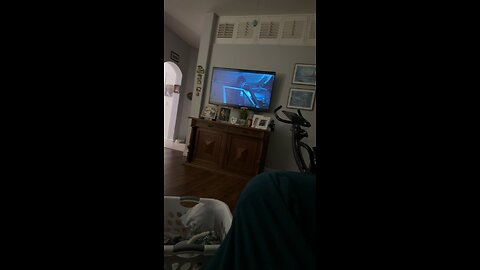 Watching The Walking Dead: Dead City on Netflix