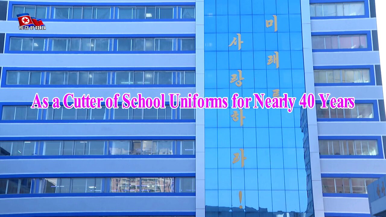 As a Cutter of School Uniforms for Nearly 40 Years