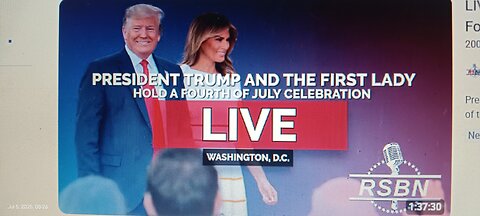 LIVE REPLY President trump and the first lady hold a Fourth of July celebration -7/4/25