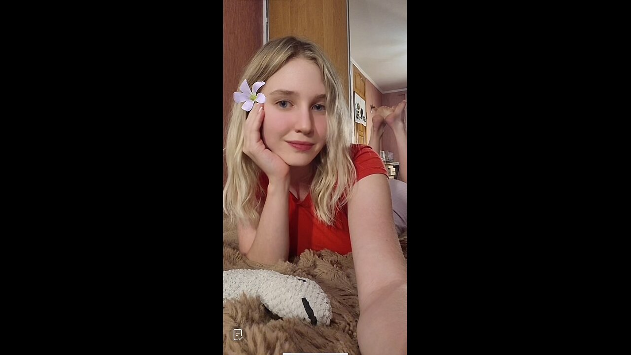 Magnificent Blonde 🥨🍭