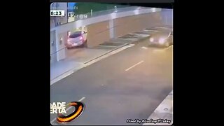 Crooks try to follow someone into their home but get shot instead.