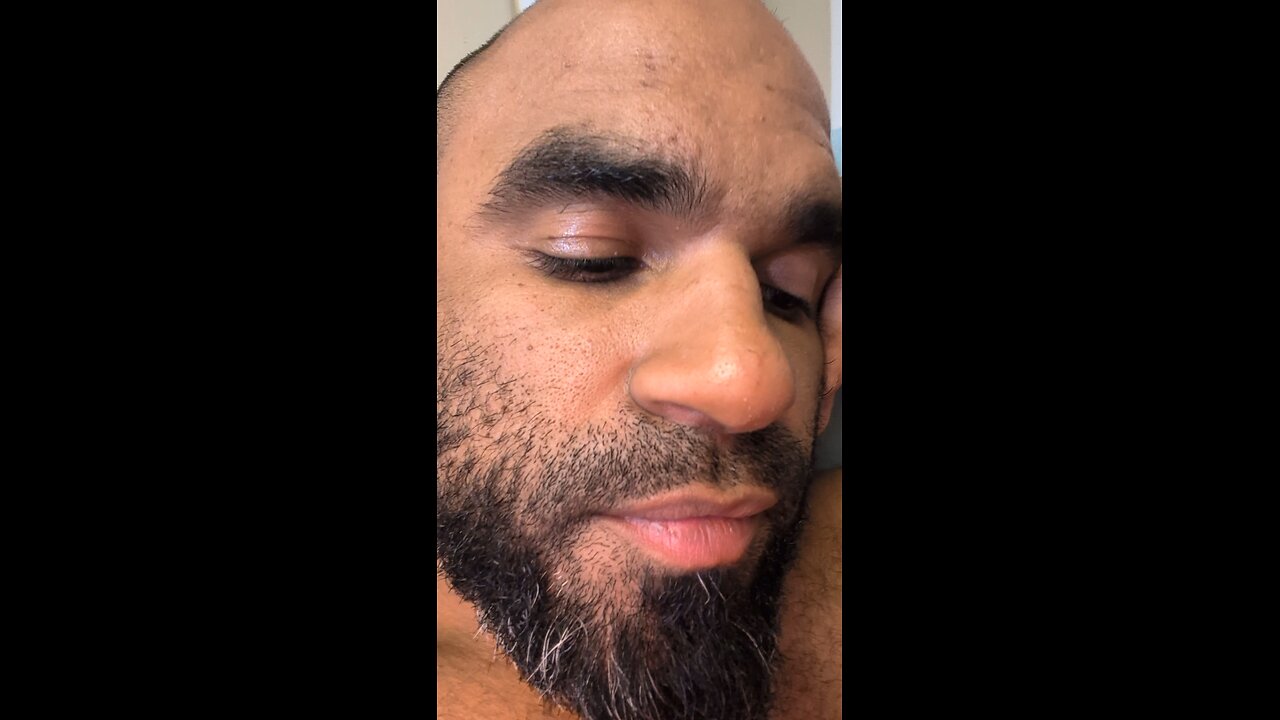 Violet hypocrites you're the evil one. pssy.