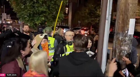 Full Clip Of Nick Sortor Getting Surrounded By #Portland #ANTIFA #ICE #Protesters #Last Night #LIVE