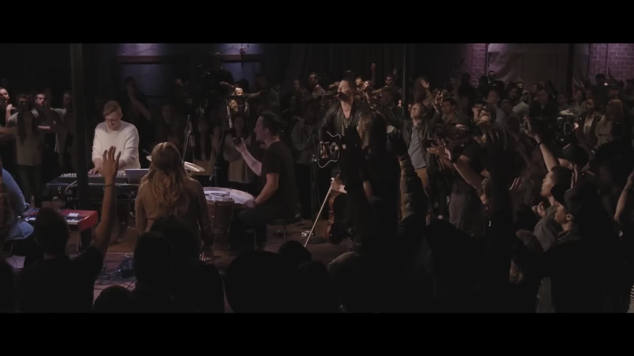 Housefires - Build My Life (feat. Pat Barrett)