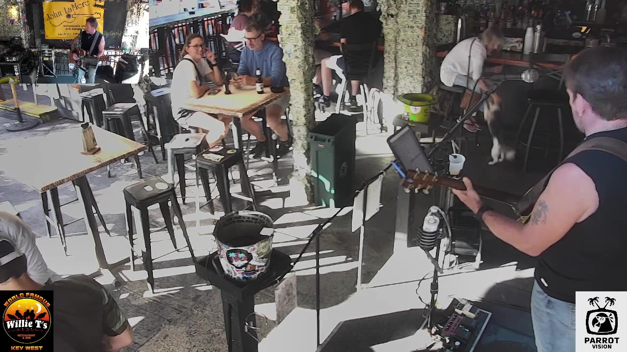 LIVE Music Everyday!