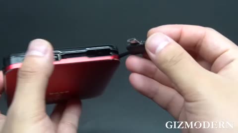 Smaller Than Tiny 8000mAh Power Bank with Cross-device Cable