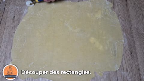 Oreillettes Croustillantes : La Recette IN-CON-TOUR-NABLE pour le Carnaval et Mardi Gras !
