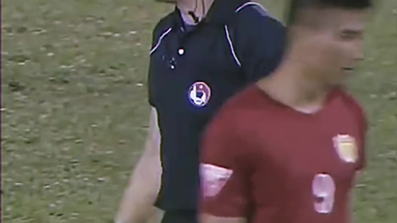 An action that is not fair-play #football #soccer #chjllball_team