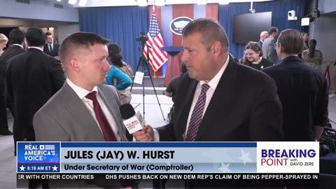 DAVE ZERE TALKS WITH JULES HURST AT THE PENTAGON