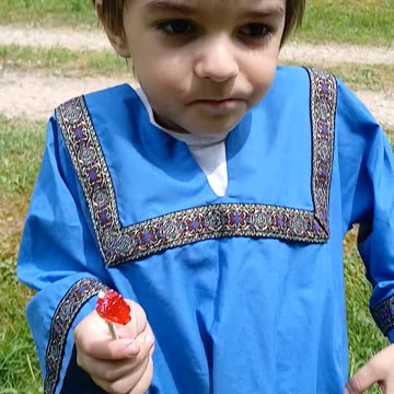 Cute child is cute at Kentucky Larp