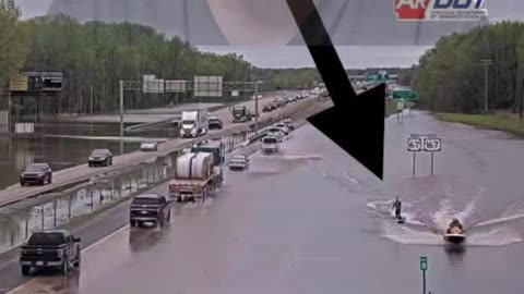 When Arkansas Experiences Flooding #comedy