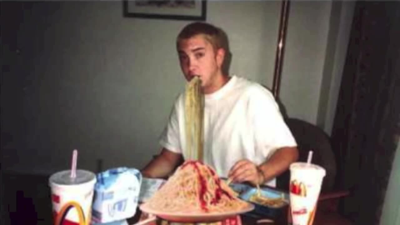 Emonom- moms spagget