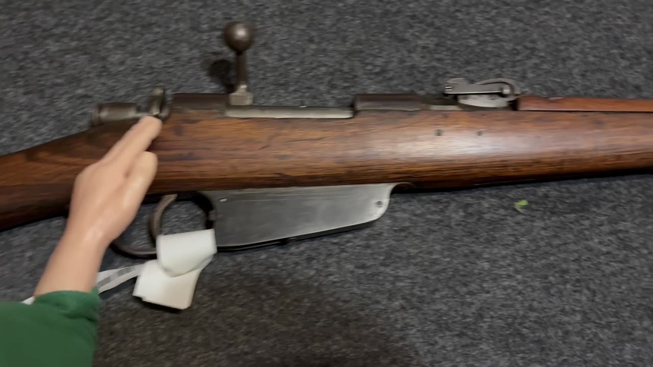 Sunday touch around 142: SPH touches its Carcano Cavalry Carbine 6.5 mm x 52 Model 1891 #hickok