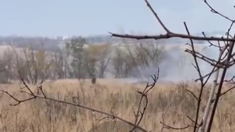 🇷🇺 🏹 🎬 A Russian soldier survived hit by an enemy FPV drone