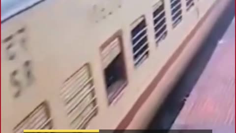 Heroic Rescue on Tracks! RPF Constable Saves Woman From Being Crushed Under Moving Train