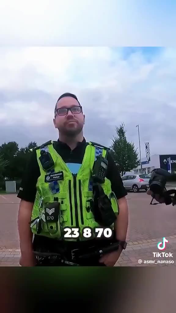 🚨A man has been arrested in the UK for calling someone a muppet