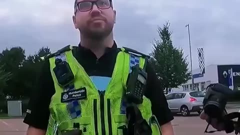 🚨A man has been arrested in the UK for calling someone a 'muppet'
