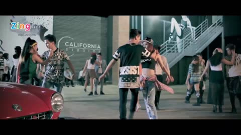 Mambo Italiano - Hồ Quang Hiếu ｜ Official Music Video