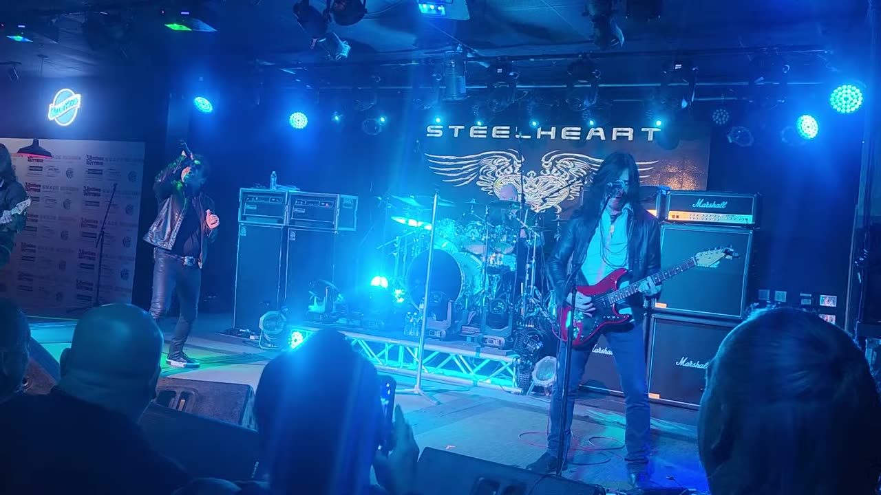Steelheart ( live)