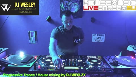 DJ Wesley, mixing Houseclassics / Retro House. Friday 2.5.2025