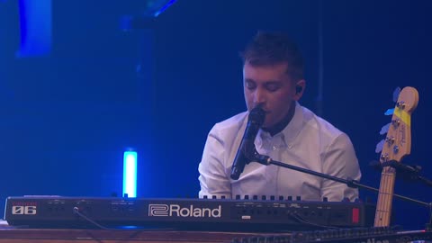 Shy Away - Twenty One Pilots (live)
