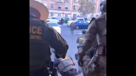 DHS arrives in Penske trucks at a Home Depot in LA for early morning immigration enforcement