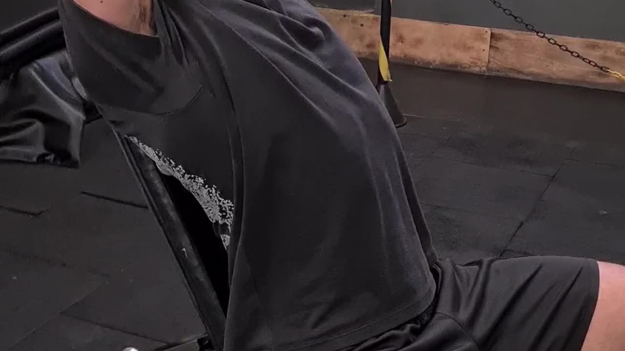 Dumbbell Triceps Extension / Tríceps Francês com Halter