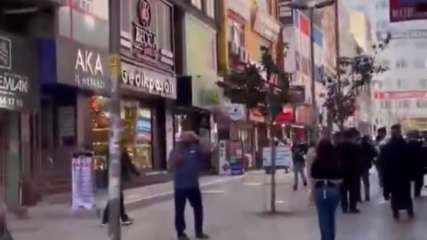 6.2 Magnitude Quake Sparks Alarm in Istanbul