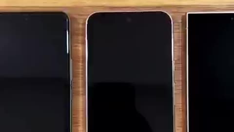 other phones screen reflection #samsungdisplay #appledisplay #xiaomi #googlepixel #oneplus #vivo