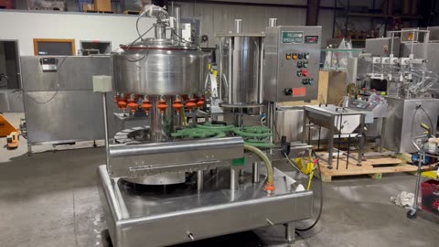 Filler Specialties Model AWFS186R Bottle Filler -Capper