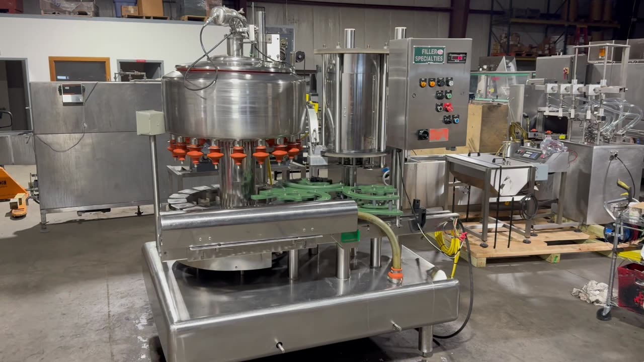 Filler Specialties Model AWFS186R Bottle Filler -Capper