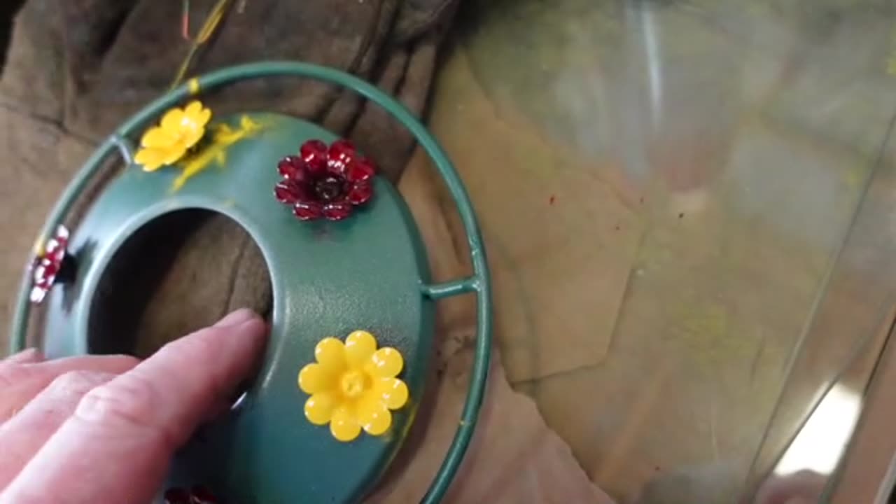 KingsYard Hummingbird Feeder Gets A ReFresh. Powder Coating The Glass & The Ports Brighter Colours.