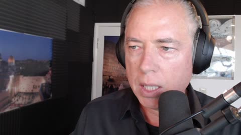 Decoding Camp Conservatism: The Dominant Style of the New Right (11-16-25)