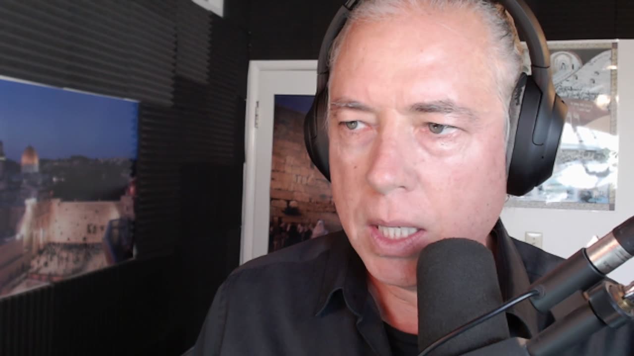 Decoding Camp Conservatism: The Dominant Style of the New Right (11-16-25)