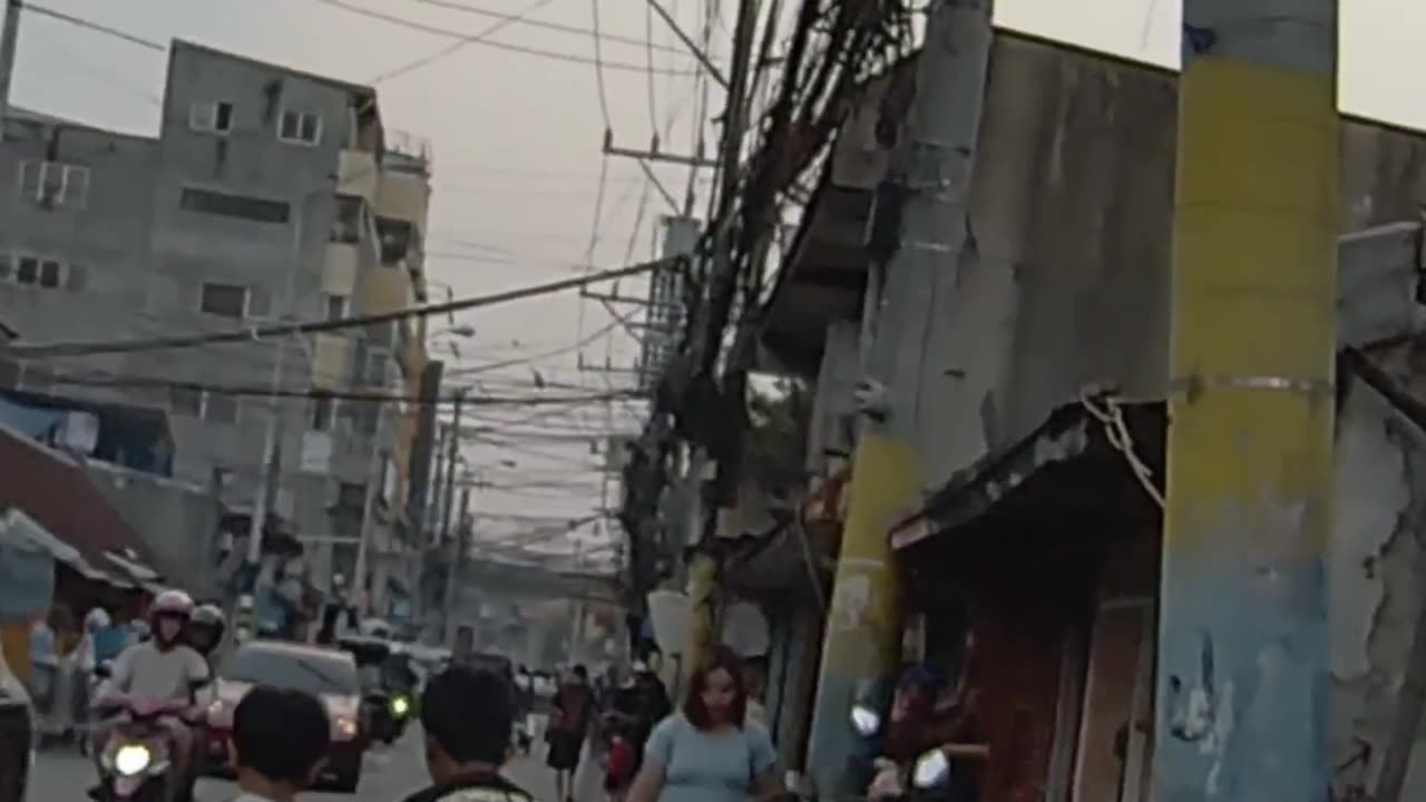 Typical Day in Muntinlupa City, Philippines