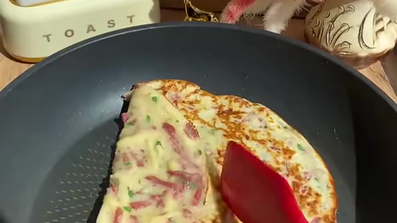 Shredded beef pancake