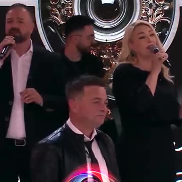 Ndizet atmosfera në dasëm e Eglit dhe Gjestit, dasmorët e ‘djegin’